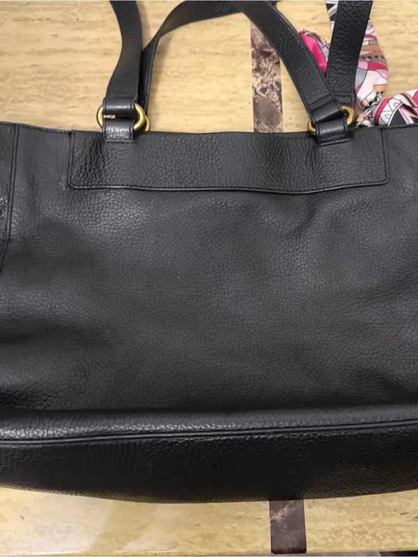 Fossil Black Leather Large Tote Bag with Decorative Scarf - Image 8