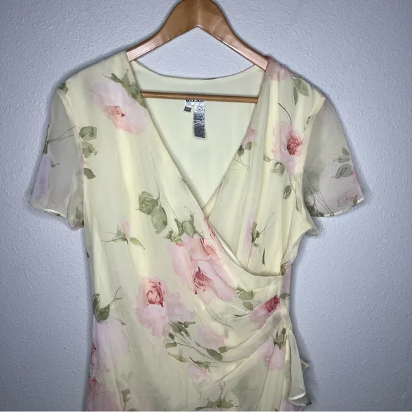 Vintage 90s Y2K JBS Ltd Butter Yellow Floral Sheer Overlay Surplice Midi Dress - Image 3
