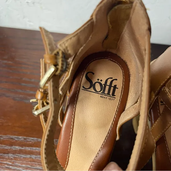 Sofft Women's Tan Leather Sandals Brown Size 7.5 - Image 8
