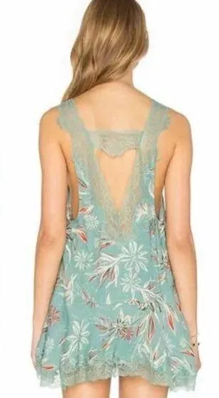 Free People Bellflower Lace Tunic Tank in Seaglass Medium - Image 2