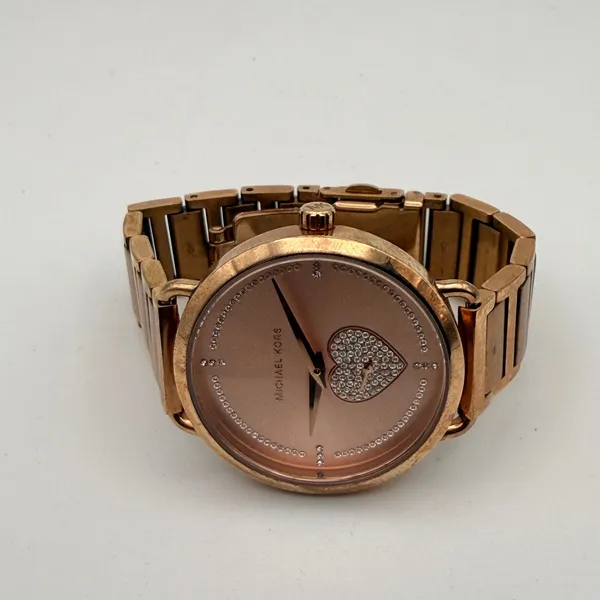Michael Kors Portia Rose Gold-Tone Pavé Heart Watch Working New Battery - Image 7