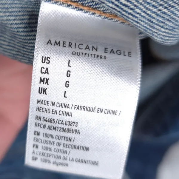 American Eagle Denim Jacket Women Large Blue Classic Trucker Button Up Cotton - Image 6