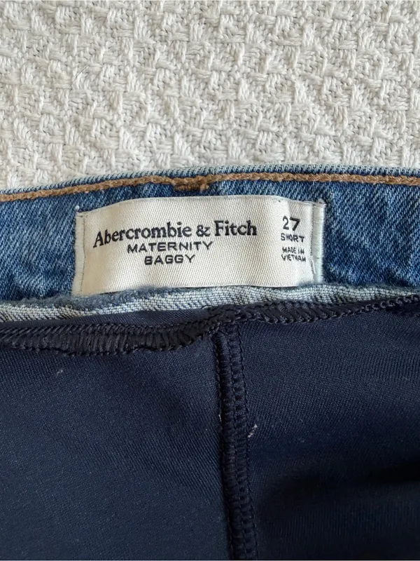 Abercrombie & Fitch Maternity Baggy Jeans 27 SHORT - Image 4