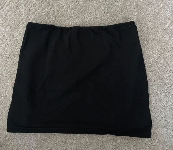 Edikted Black Mini Skirt - Image 3
