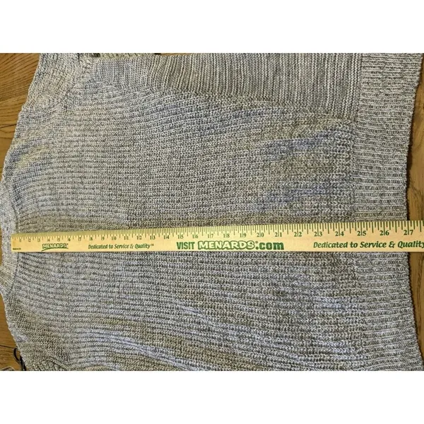 Anthropologie Silence + Noise Knit Side Slit Step Hem V Neck Sweater Size Medium - Image 7