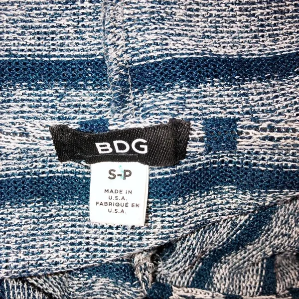 BDG Urban Outfitters small hooded cozy sweatshirt - Image 5