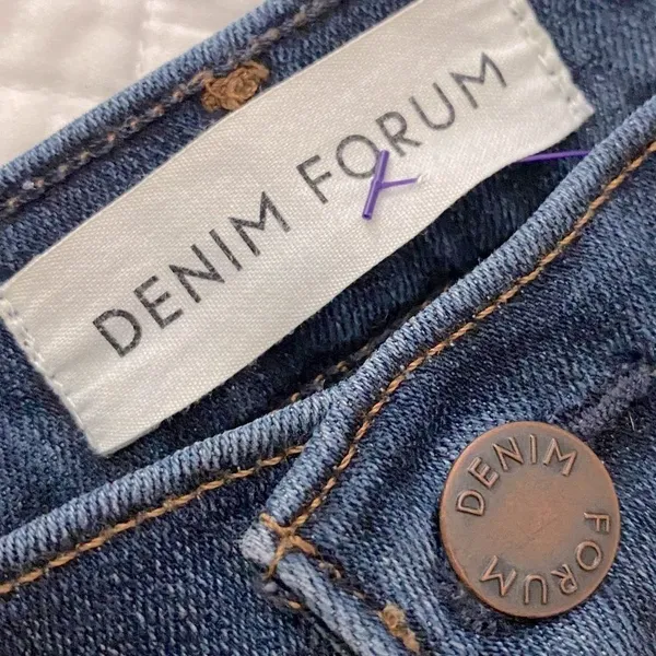 Aritzia Denim Forum The Nico Mid Rise Skinny Jeans Womens 27 Slim Stretch Crop - Image 9