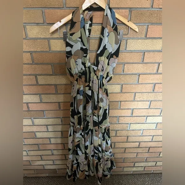 Lulu’s In Vacay Mode Black Floral Print Halter Tiered Maxi Dress Size XS - Image 4