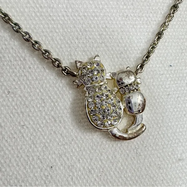 Silver Tone Kitty Cat Rhinestone Pendant Necklace Womens Jewelry - Image 2