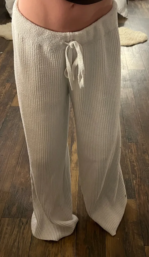 Forever 21 White cream knitted sweatpants H&M - Image 3