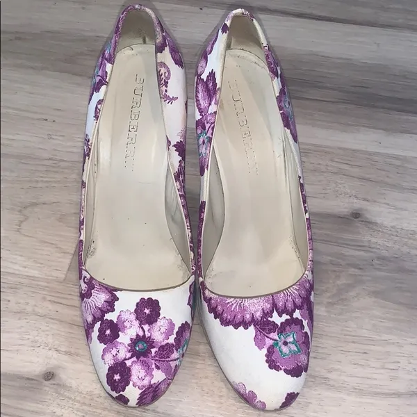 - Was $100 now $60 Burberry floral purple 4 inch heel leather sole 40.5 or… - Image 2