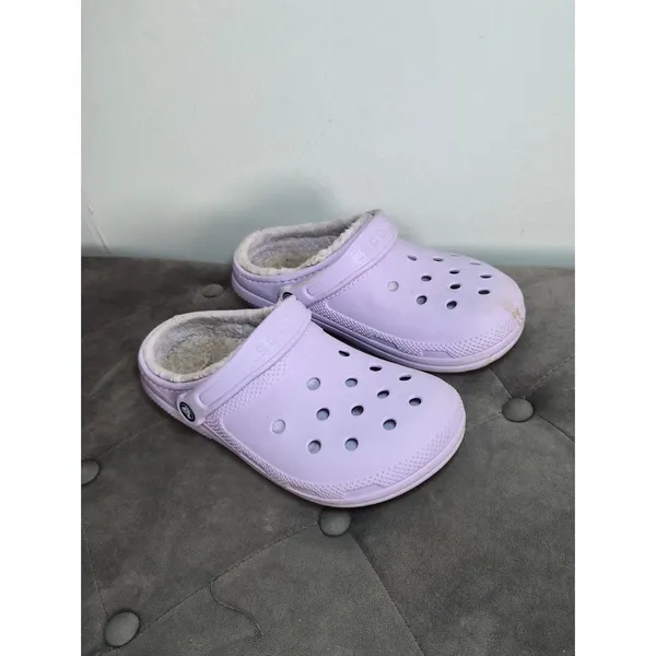 CROCS Purple Lined Clogs in Light Lavender Womens 8 Mens 6 - Image 2