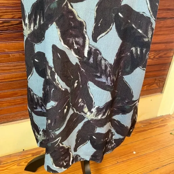 Aritzia Wilfred Free Teigen Shirt Dress Leaf Print Short Sleeve Size M - Image 4
