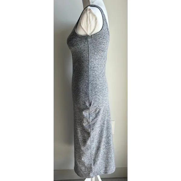 Vuori Midi Athletic Dress Built in Sports Bra Comfy Soft Classic Size Small - Image 3