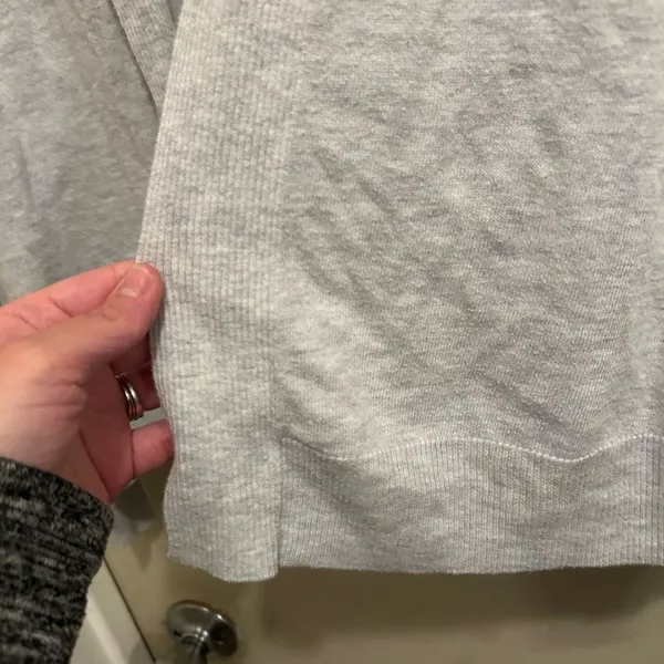 Old Navy Light Gray Open Front Cardigan  - size medium - Image 3