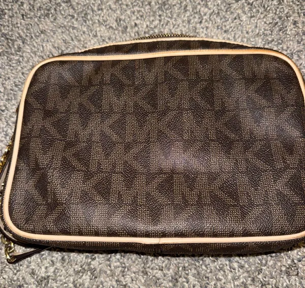 Michael Kors Bag Crossbody - Image 3