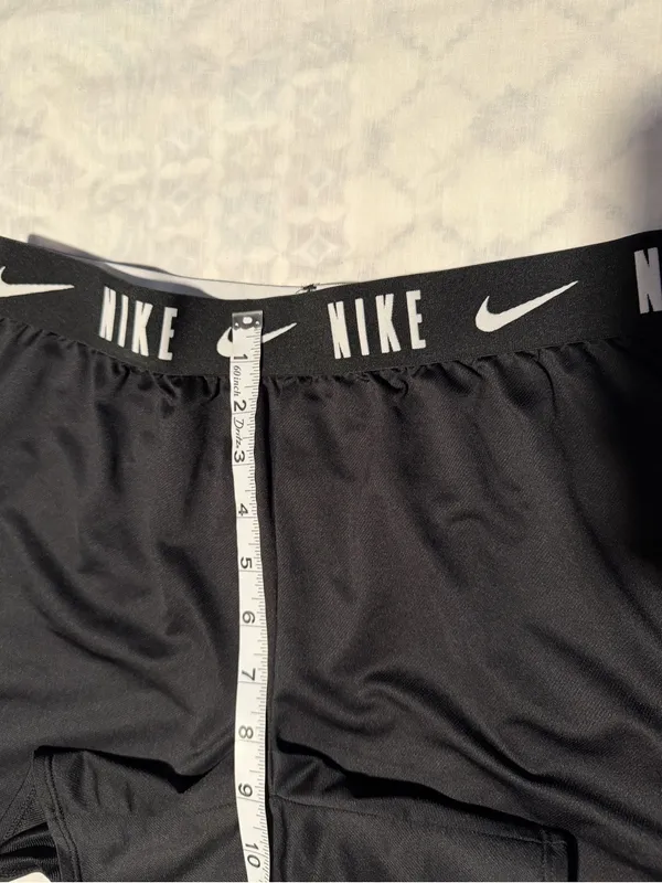 Nike Black Women's Athletic Shorts with Branded Waistband size XL - Image 11