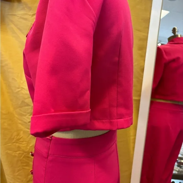 Hot Pink‎ Cropped Short Sleeve Blazer Top with Silver Snap Buttons Size M - Image 8