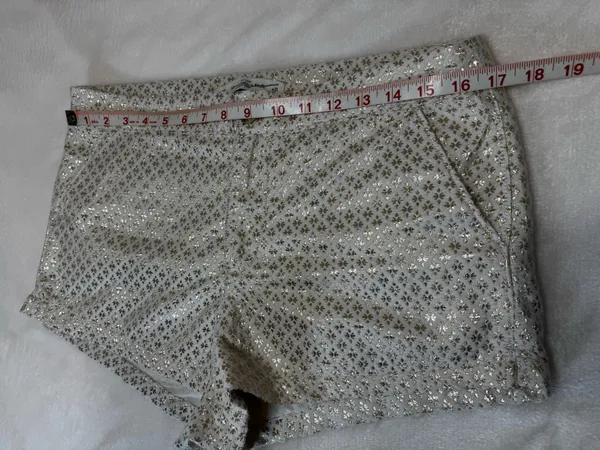 Abercrombie & Fitch Cream Metallic Jaquard Floral Print Trouser Short Size 10 - Image 5