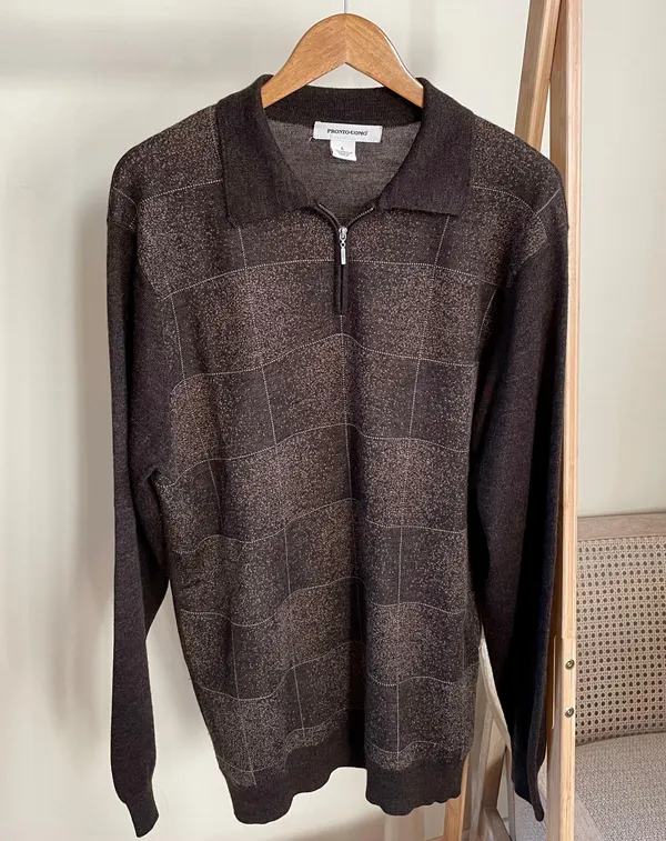 Vintage Checkered Grid Print Speckled Polo Neck Collared Quarter Zip Sweater in Chocolate Brown - Image 2