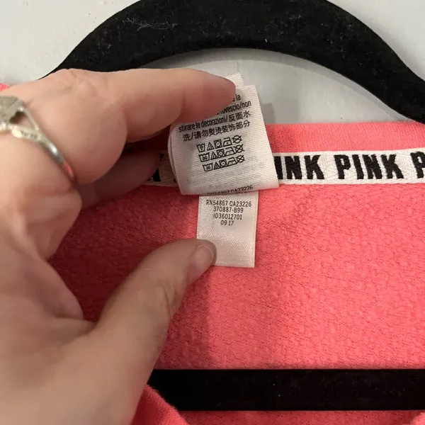 Pink by Victoria's Secret VS Pink Spell Out crewneck Sweatshirt Size medium - Image 5