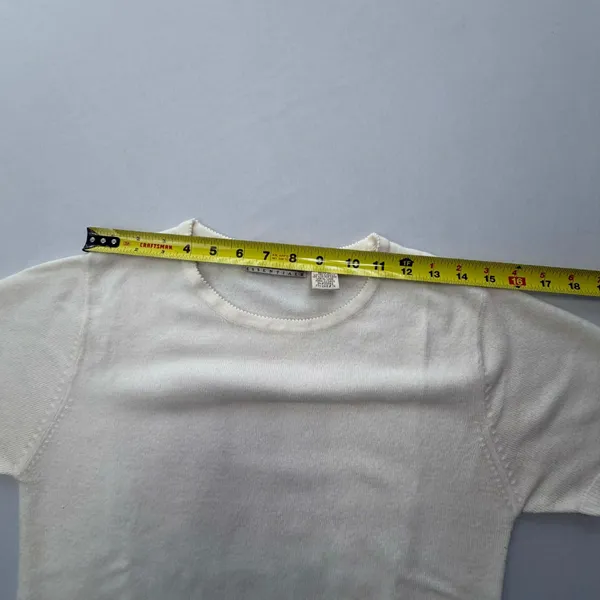 Carolyn Taylor Essentials White Short Sleeve Crew Neck Acrylic Knit Sweater - Image 7