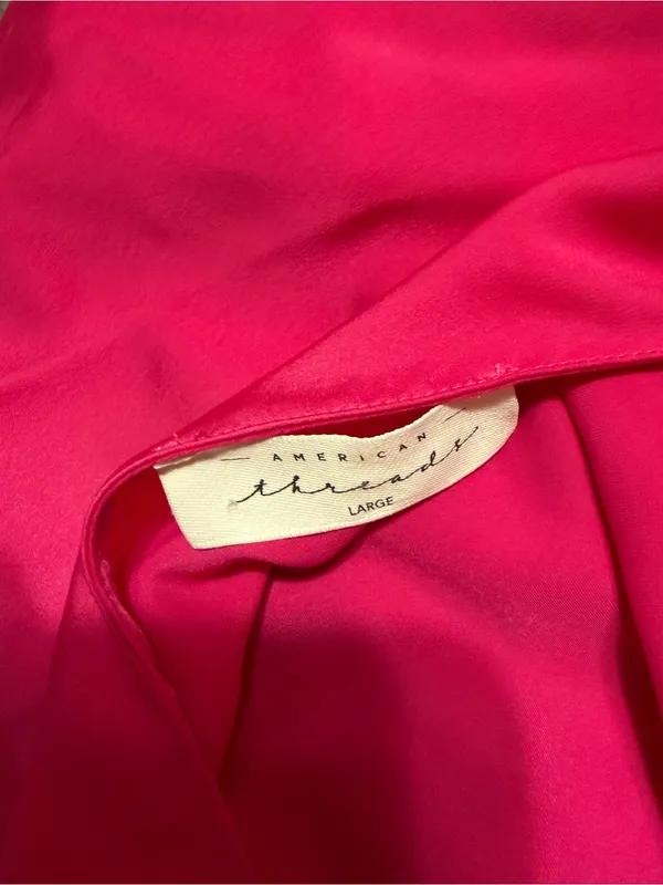 American Threads One-Shoulder Hot Pink Satin Maxi Dress with Chain Strap - Image 5