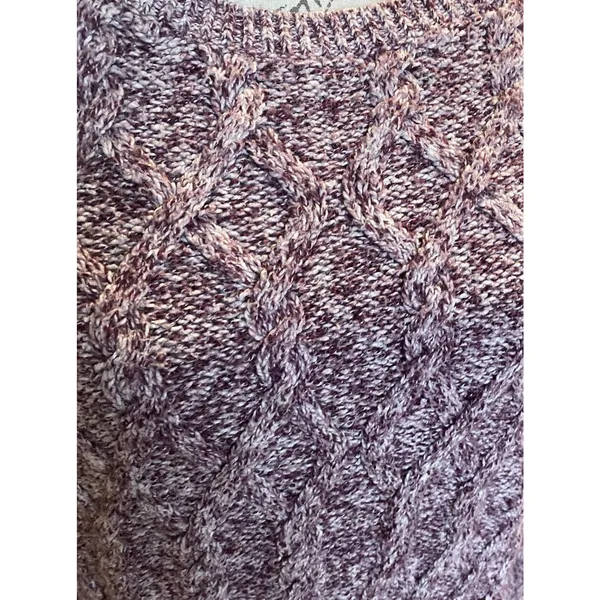 Tommy Hilfiger Women's Round Neck Sweater Wine White Cable Knit Size Large - Image 5
