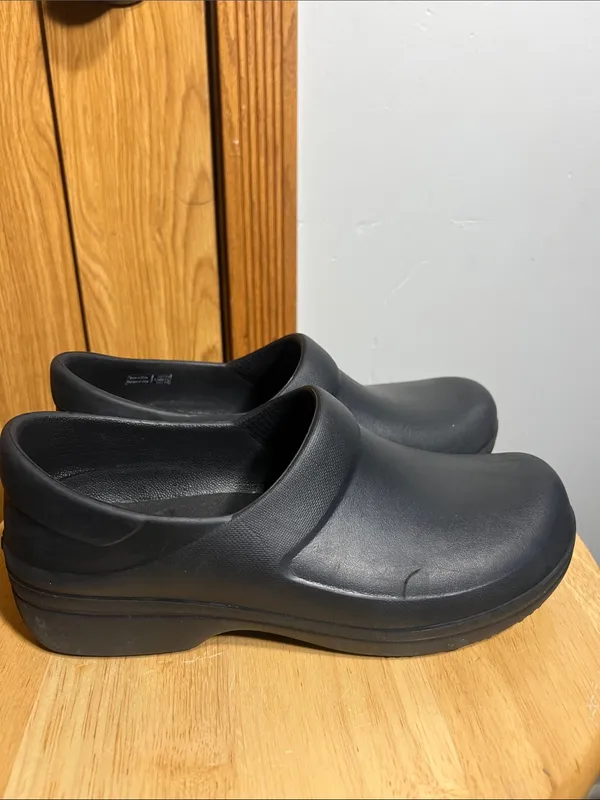 CROCS Black Professional Clog Mules - Image 4