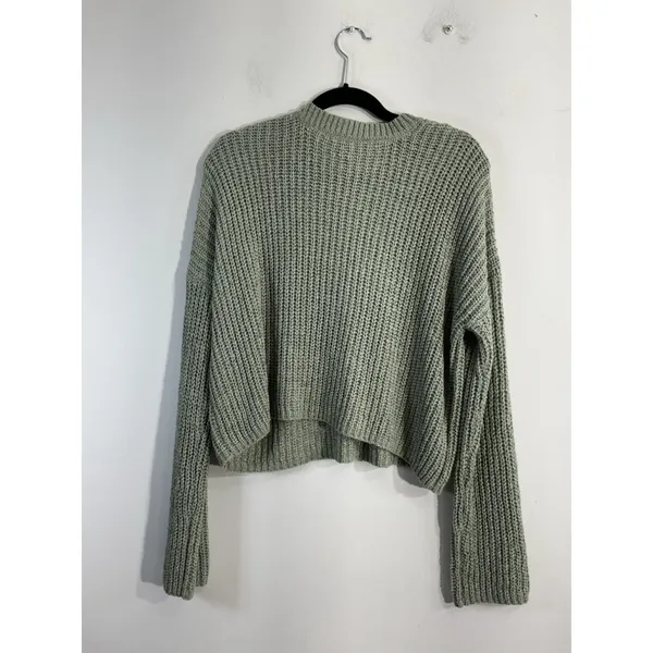 Womans Moon & Madison Medium Green Knit Pull Over Crew Neck Over Size Sweater - Image 2