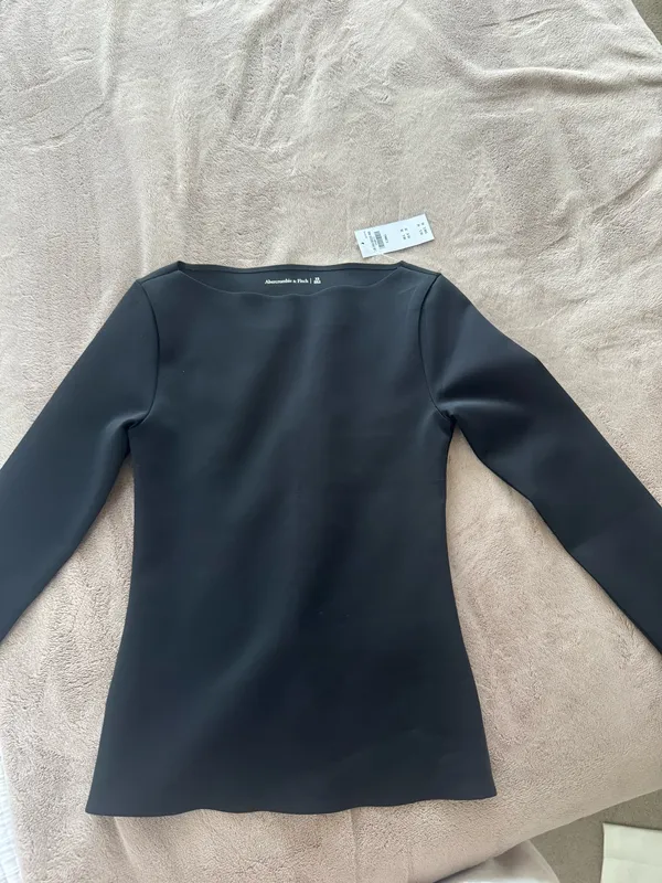 Abercrombie Boat Neck Long Sleeve - Image 2