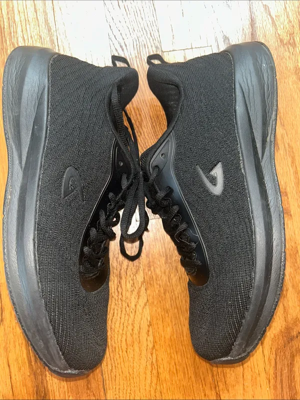 Fabco Women`s Athletic Flex Non-Slip Black Sneakers size 10 - Image 2