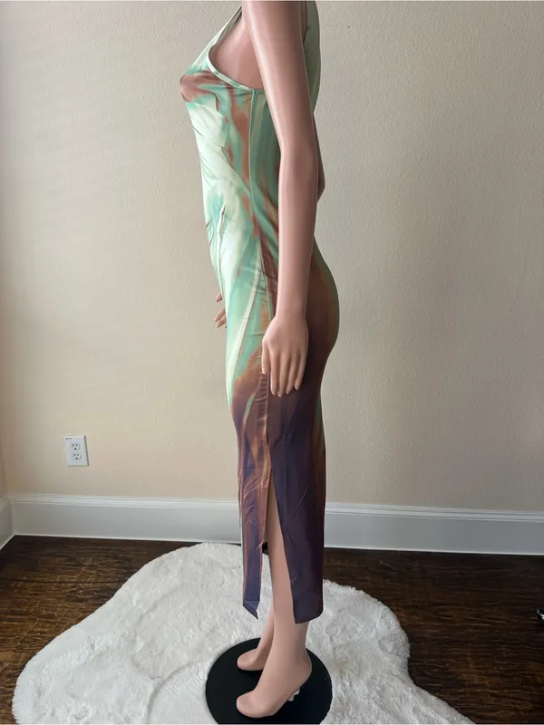 Brand New! | Women’s Green silhouette Chic Midi Dress | Size Medium - Image 4