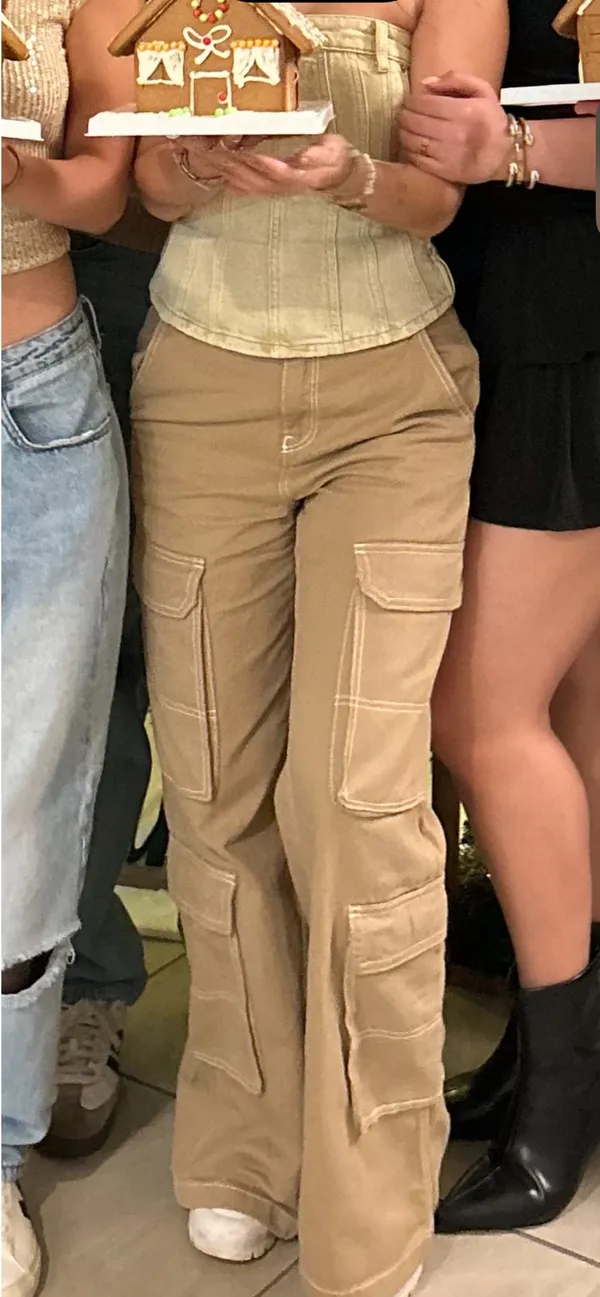 H&M Cargo Pants - Image 6