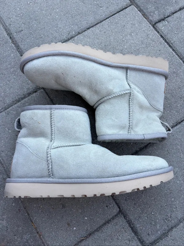 UGG 1016222 ultra Mini Suede shearling Booties Sz 9 - Image 2