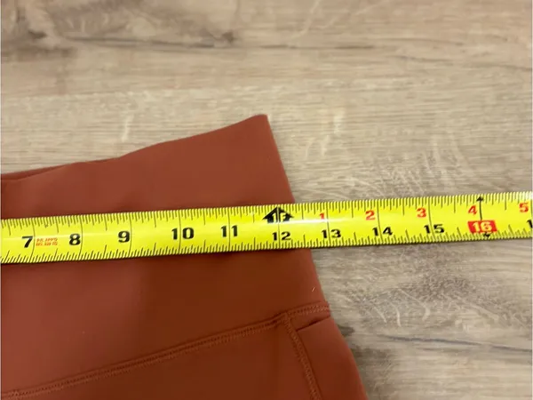Vuori Studio Pocket Leggings Size XS - Image 7