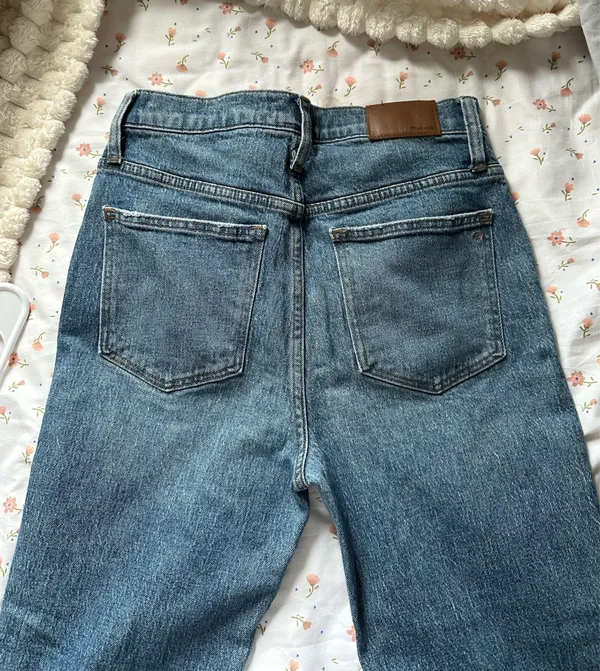 Madewell Classic Straight Jeans - Image 3