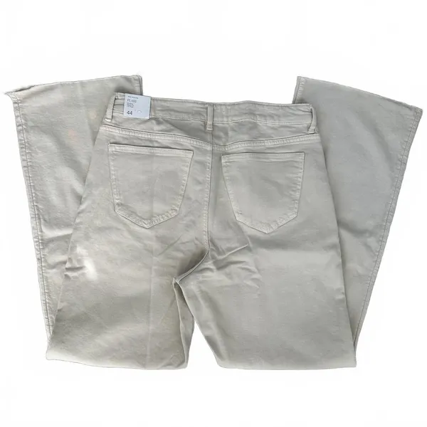 Mango Medium-Rise Flared Jeans NWT Fiona Ecru Size 12 (EUR 44) - Image 4