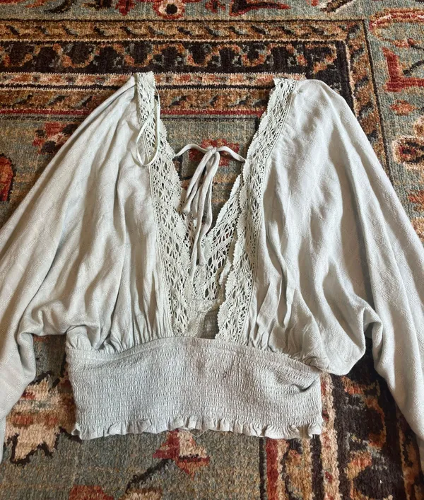 Green Blouse - Image 2