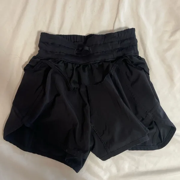 Lululemon Shorts - Image 4