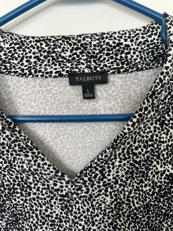 Talbots Black White Animal Print Dressy Knit Top Pullover L - Image 2
