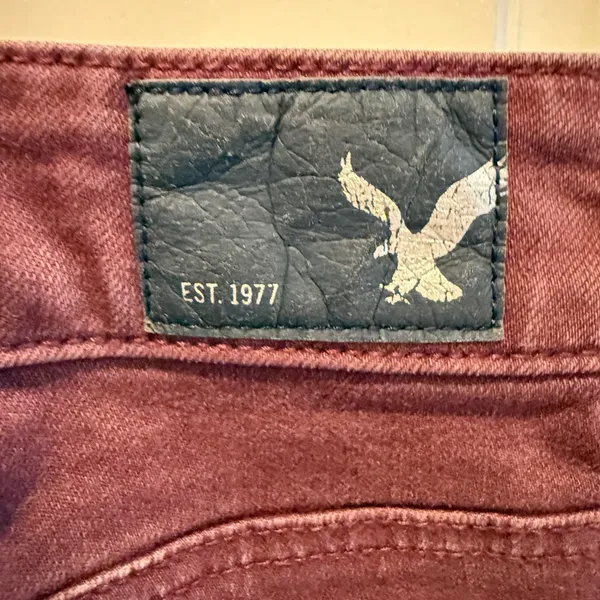 American Eagle‎ Outfitters Hi-Rise Super Stretch Burgundy Red Shortie Shorts 10 - Image 5