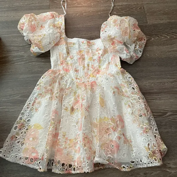 Altar'd State NWT Rosalinda Eyelet Mini Dress. Size Medium - Image 7