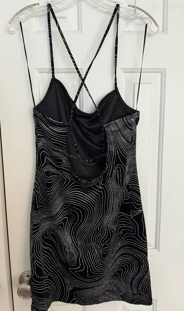 H&M Dress Mini Black - Image 2