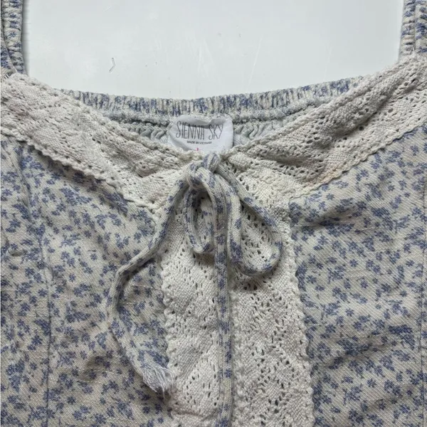 Sienna Sky Blue Floral Smocked Crop Top - Lace Trim & Puff Sleeves - Image 6