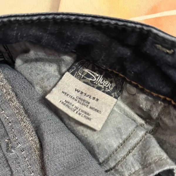 Silver Jeans Co Aiko Bootcut Dark Wash‎ Embellished Pocket Jeans Womens - Image 9