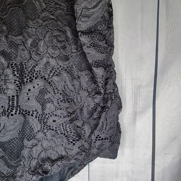 Nine Britton Black Floral Lace Sleeveless V-Neck Festival Whimsigoth Bodysuit - Image 4