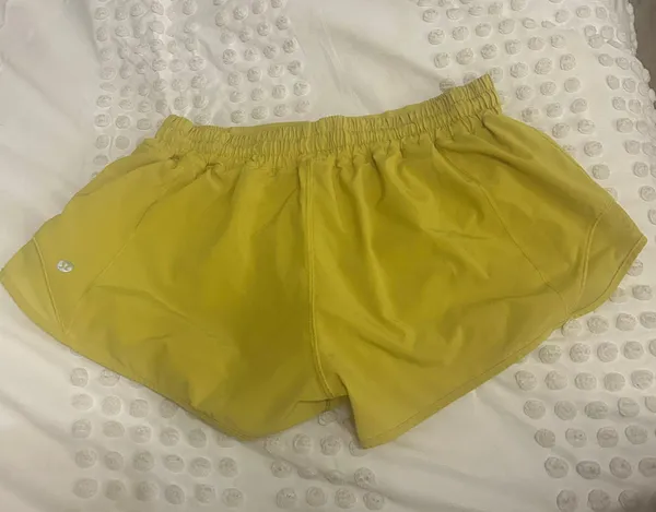 Lululemon Hotty Hot Short 2.5” Yellow - Image 2