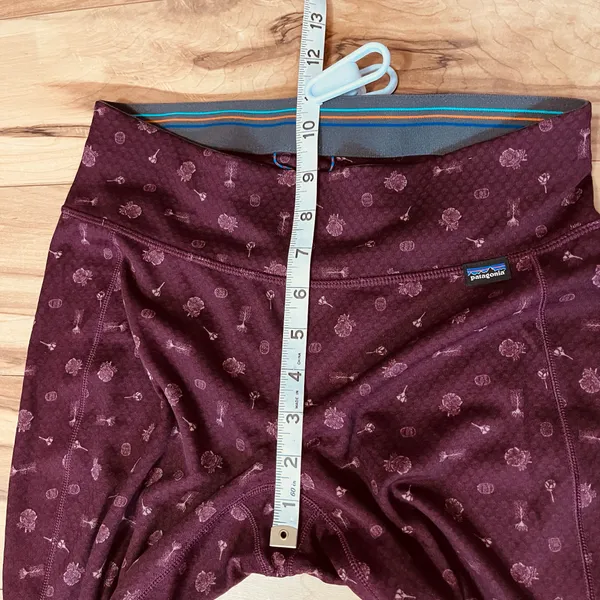 Patagonia Capilene Midweight Base Layer Pants Womens XS Burgundy Floral Pattern - Image 4