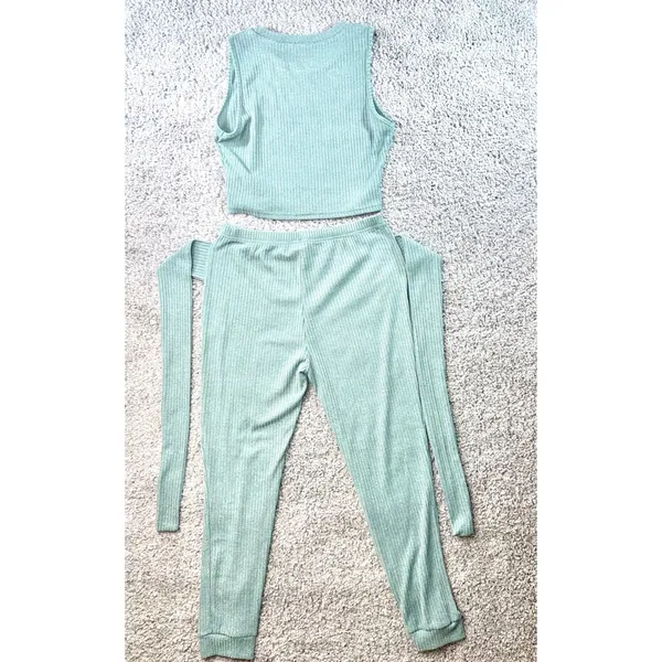 Sage Green Ribbed Knit 2 Piece Set Crop Top and Tie Waist Joggers XL - Image 8